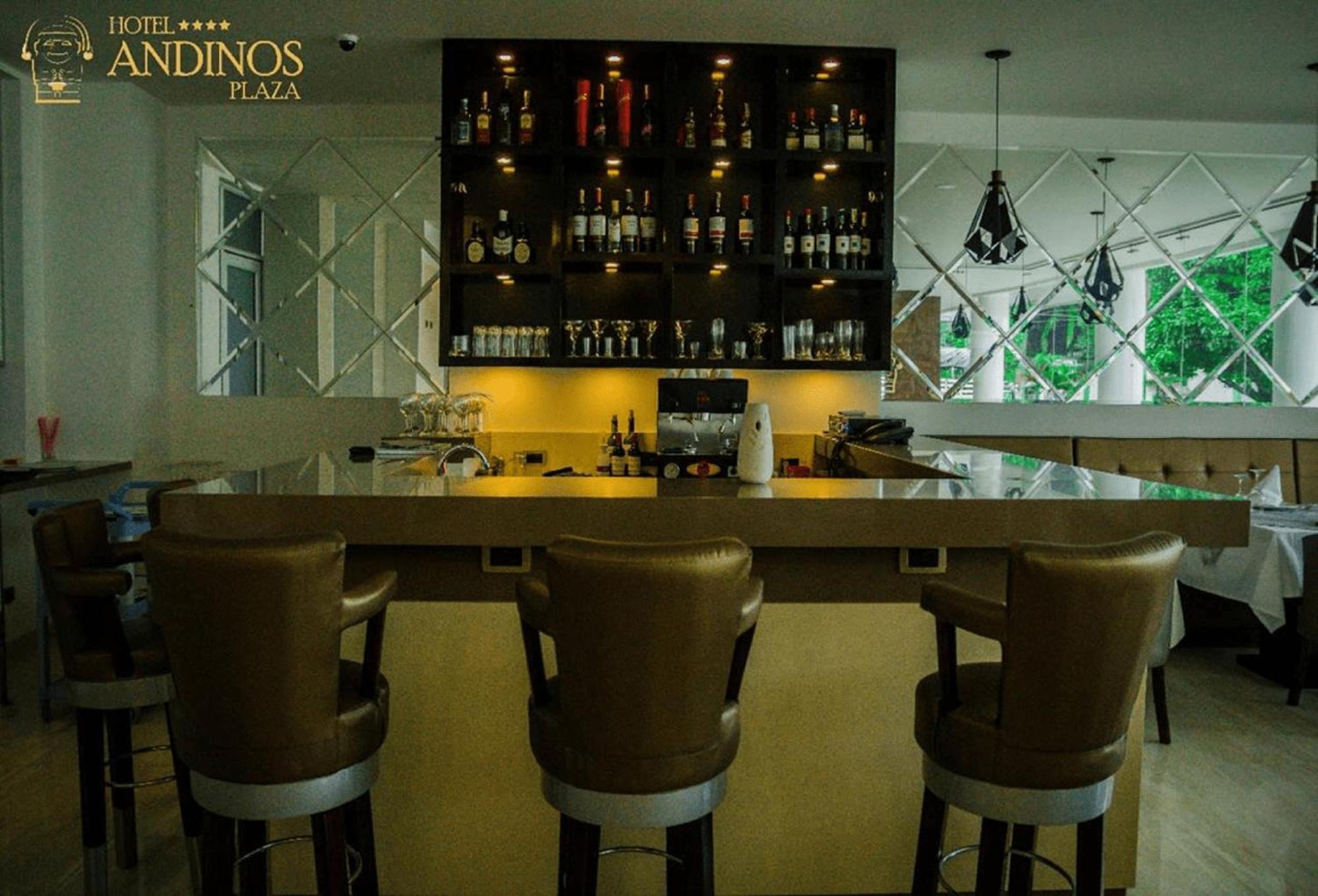 Hotel Andinos Plaza Florencia Exterior photo